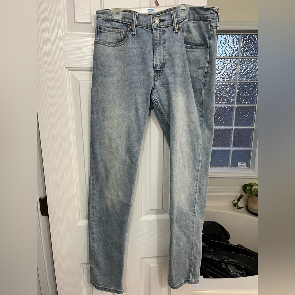 Levi Strauss & Co Men’s 511 Lightwash Jeans